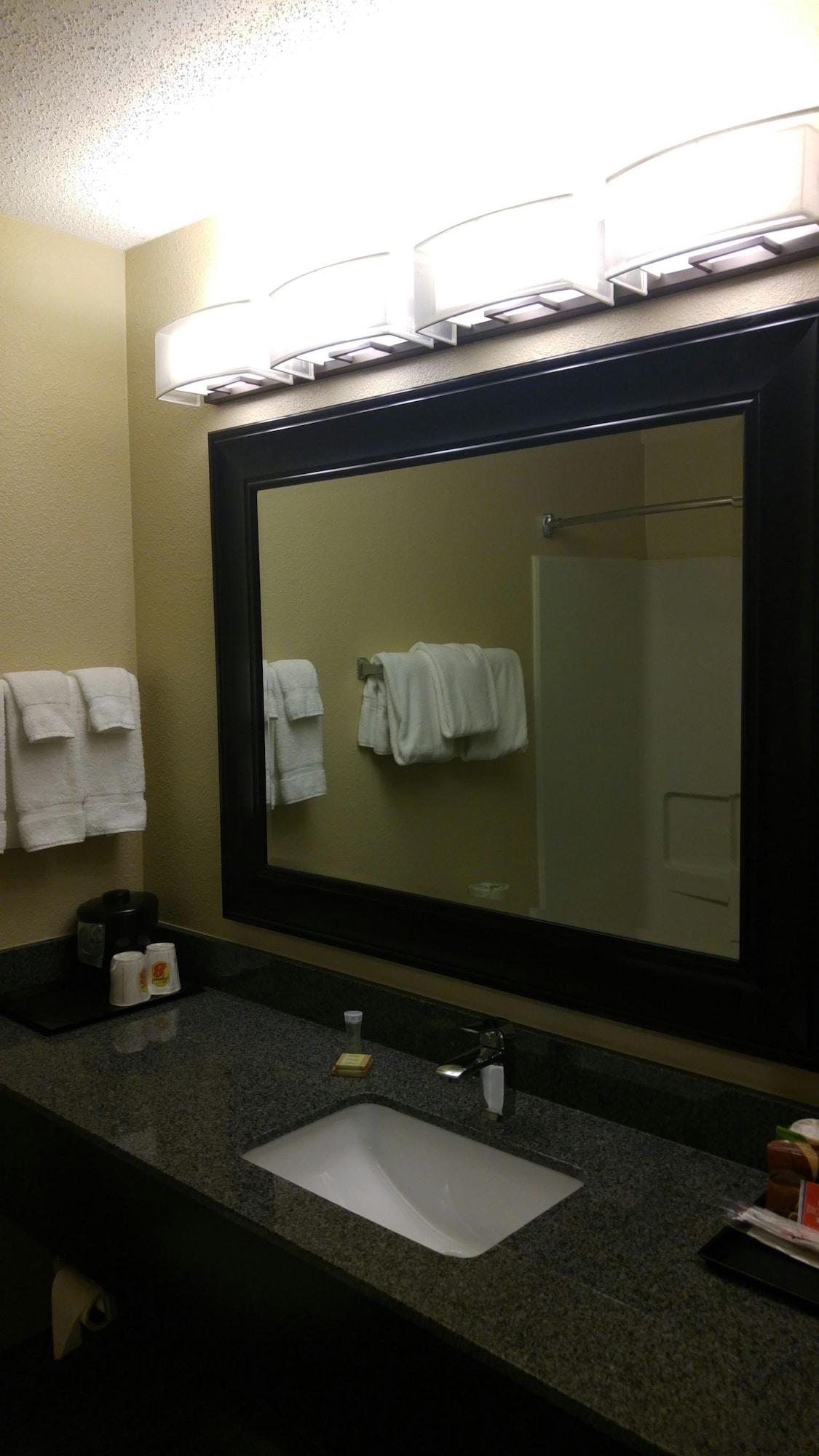 Super 8 By Wyndham Copley Akron Luaran gambar