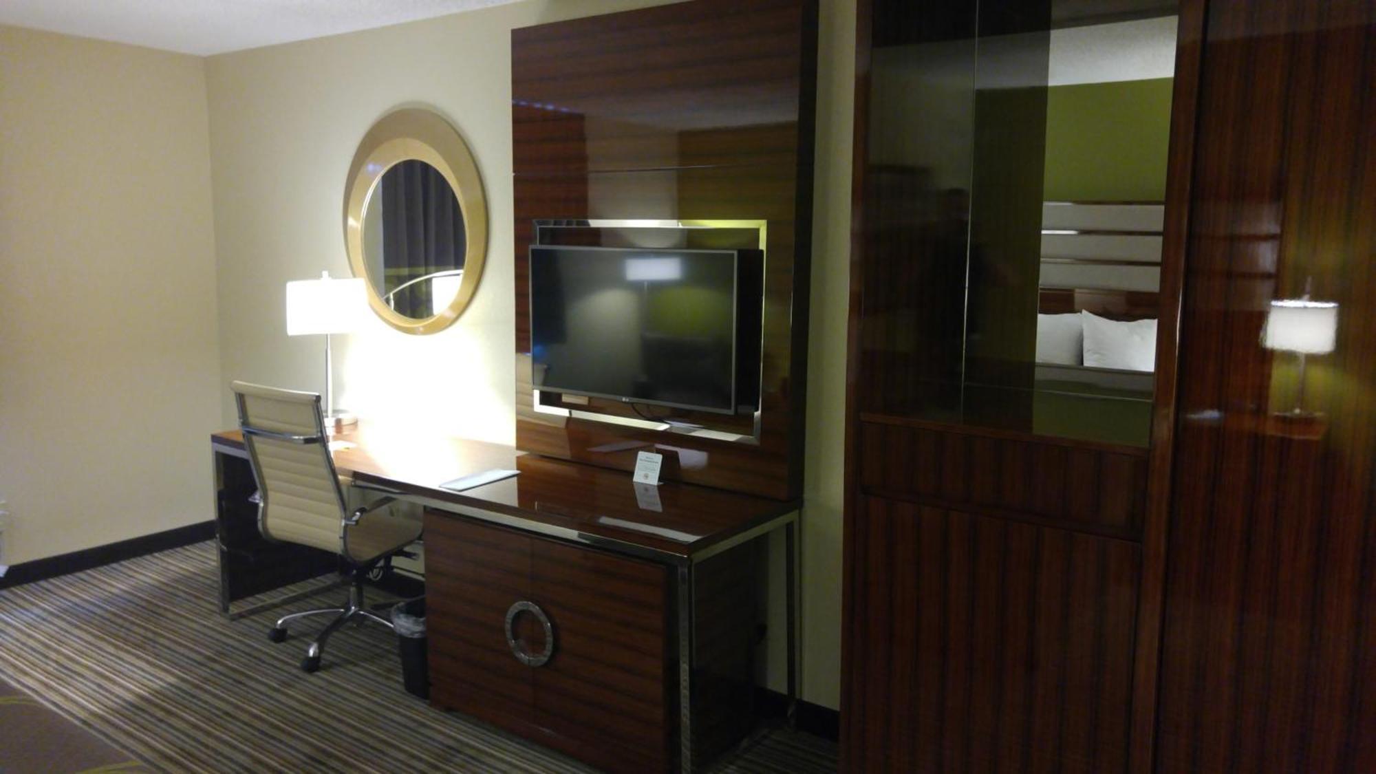 Super 8 By Wyndham Copley Akron Bilik gambar